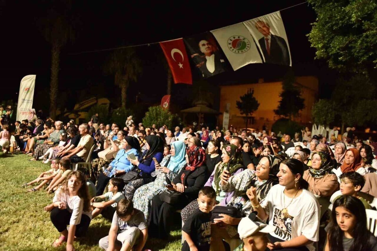 Beşkonaklılar’da sanat rüzgarı esti