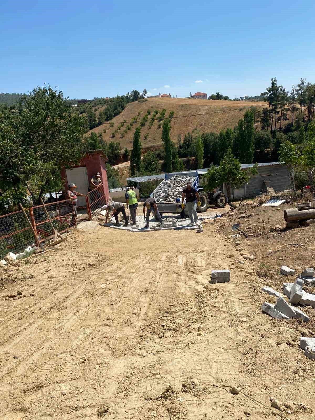 Bozdoğan Belediyesi Yeşilçam mahallesinde çalışmalara devam ediyor