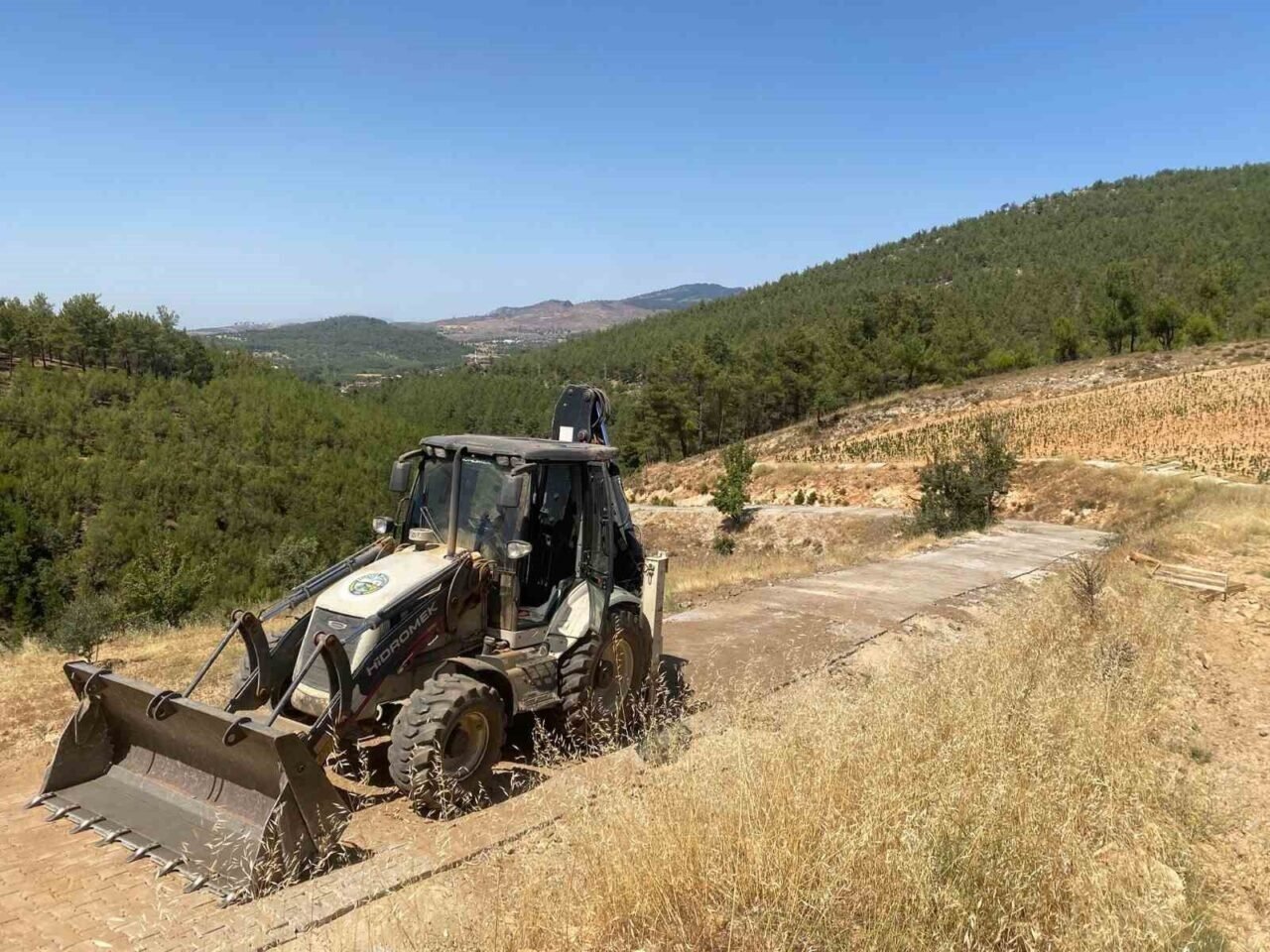 Bozdoğan Belediyesi Yeşilçam mahallesinde çalışmalara devam ediyor