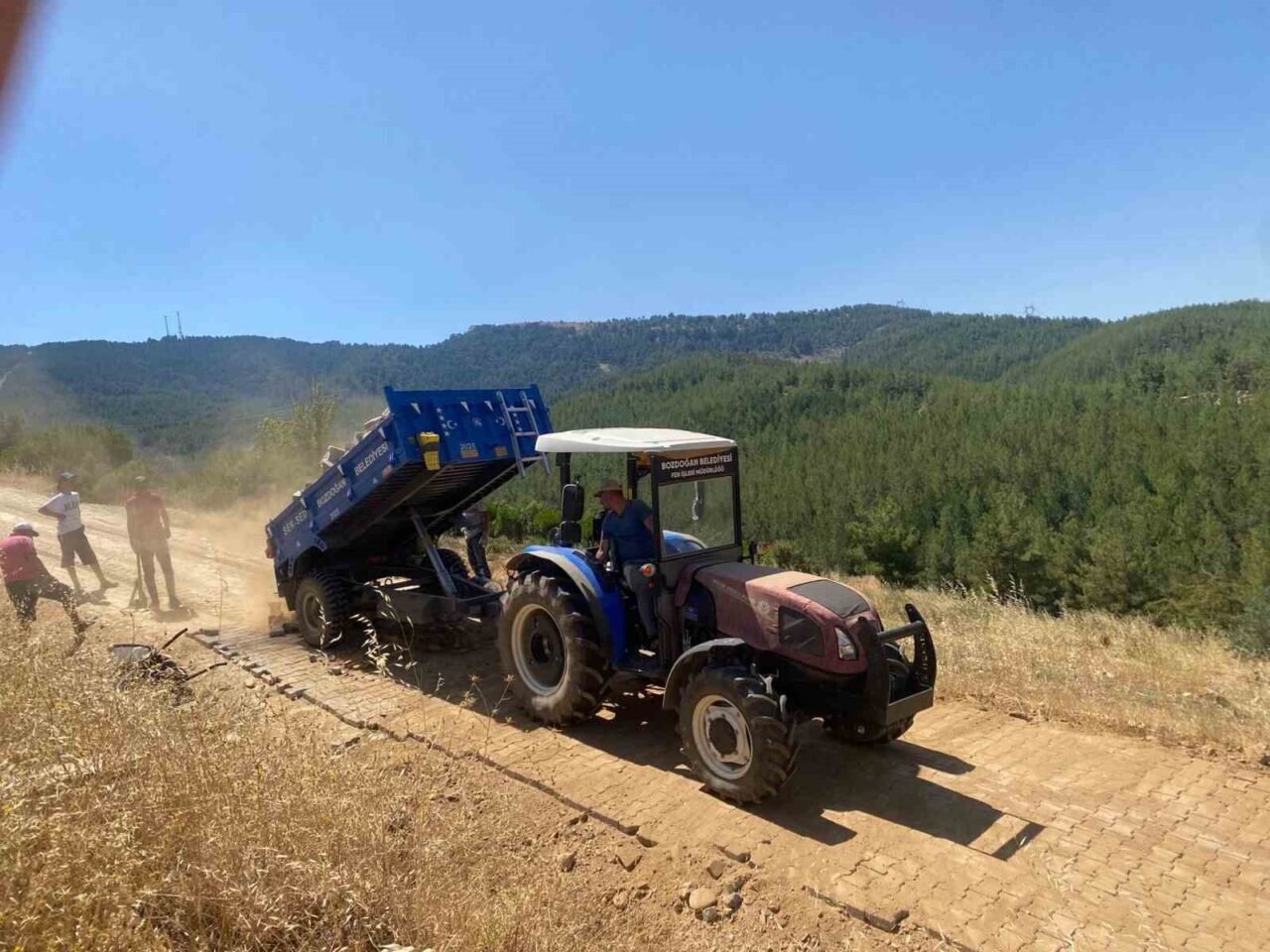 Bozdoğan Belediyesi Yeşilçam mahallesinde çalışmalara devam ediyor