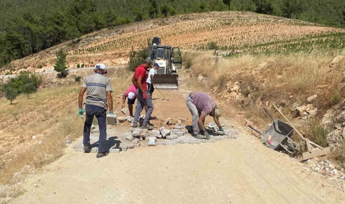 Bozdoğan Belediyesi, kırsal mahallelerde uzun yıllardır ihmal edilmiş yolları modern