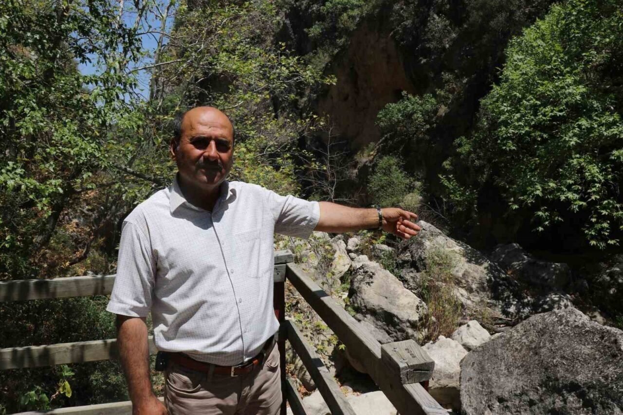 Çal Kısık Kanyonu Menderes’in kurumasıyla tüm ihtişamını kaybetti
