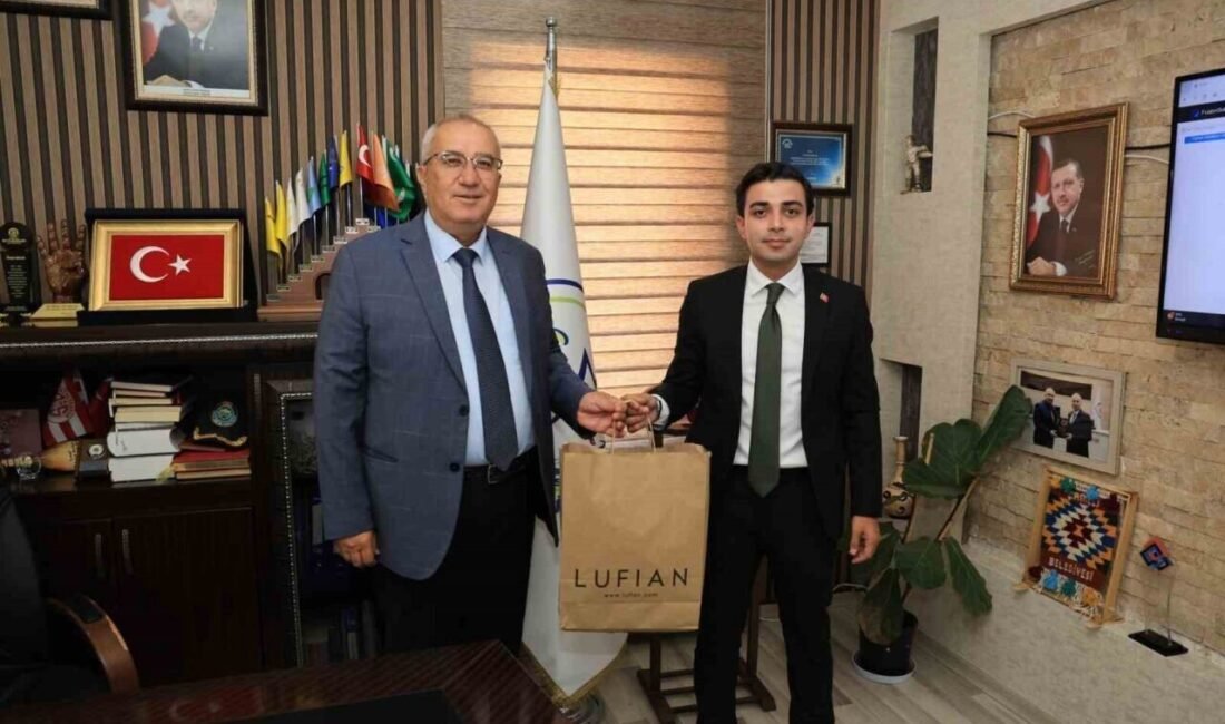 Denizli’nin Çameli ilçesinde Kaymakam Talha Tunahan Yıldırım, Çameli Belediye Başkanı