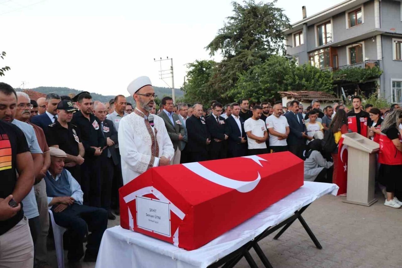Denizlili orman şehitleri son yolculuklarına uğurlandı