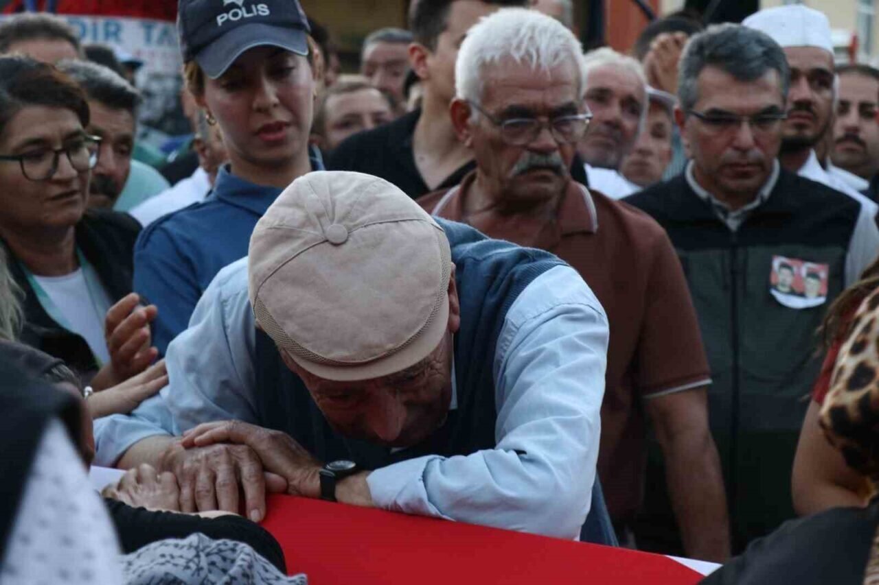 Denizlili orman şehitleri son yolculuklarına uğurlandı