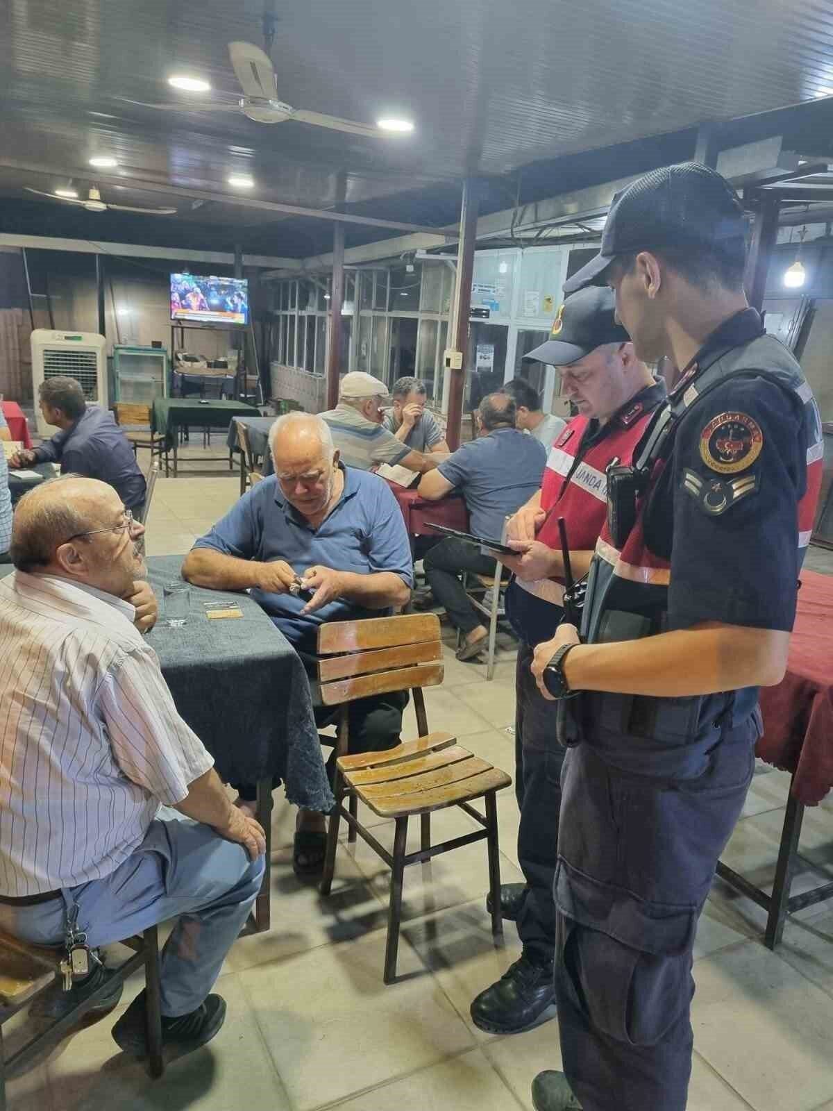 Didim ve Sultanhisar’da 404 şahıs, 101 araç sorgulandı