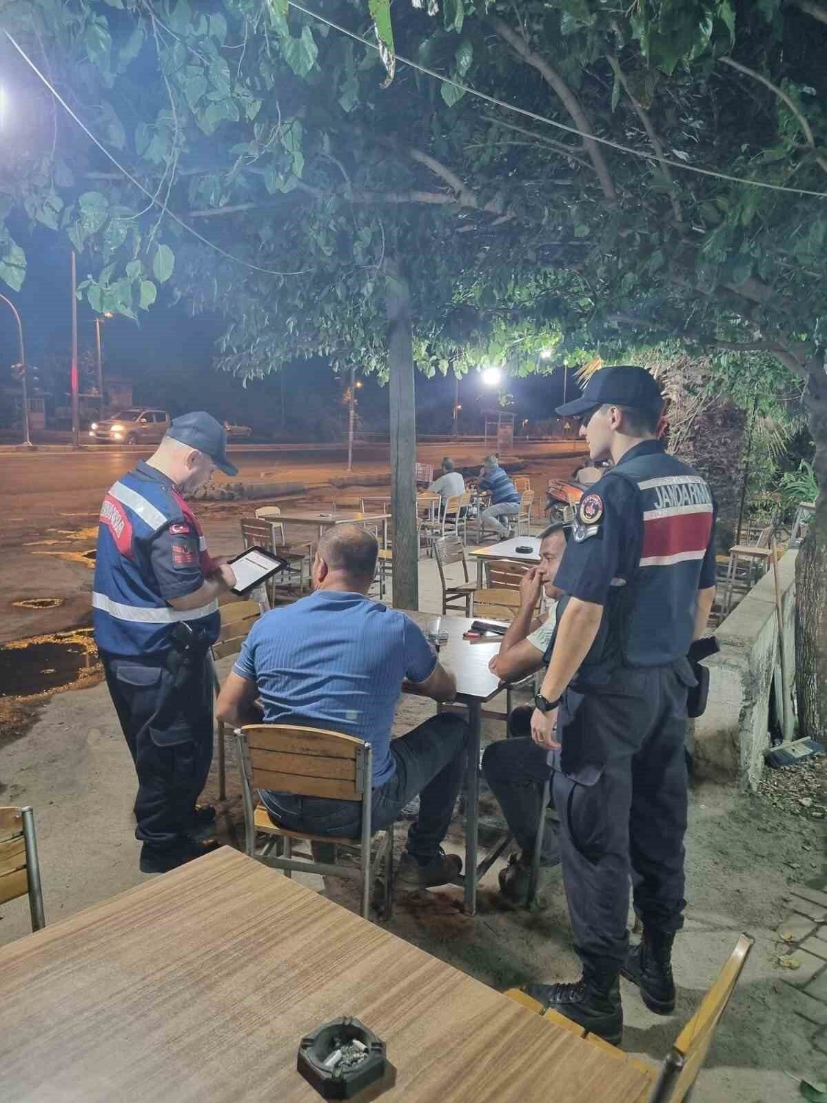 Didim ve Sultanhisar’da 404 şahıs, 101 araç sorgulandı