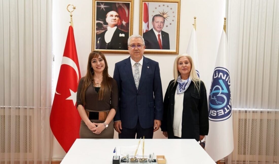 Ege Üniversitesinin bir projesi daha AB’den destek almaya hak kazandı Ege Üniversitesi Su Ürünleri Fakültesi Doç. Dr. Gamze Turan’in yürütücülüğünü