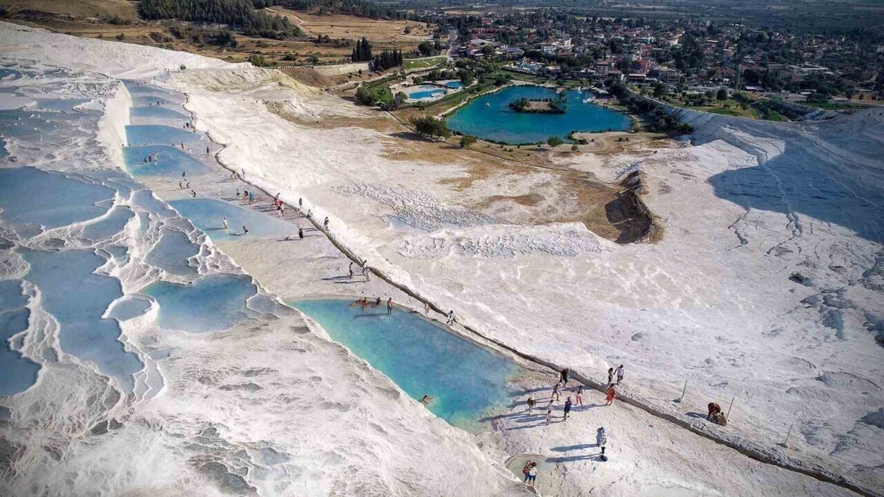 Enerya, dünya mirası Pamukkale’ye verdiği sözü tutmadı