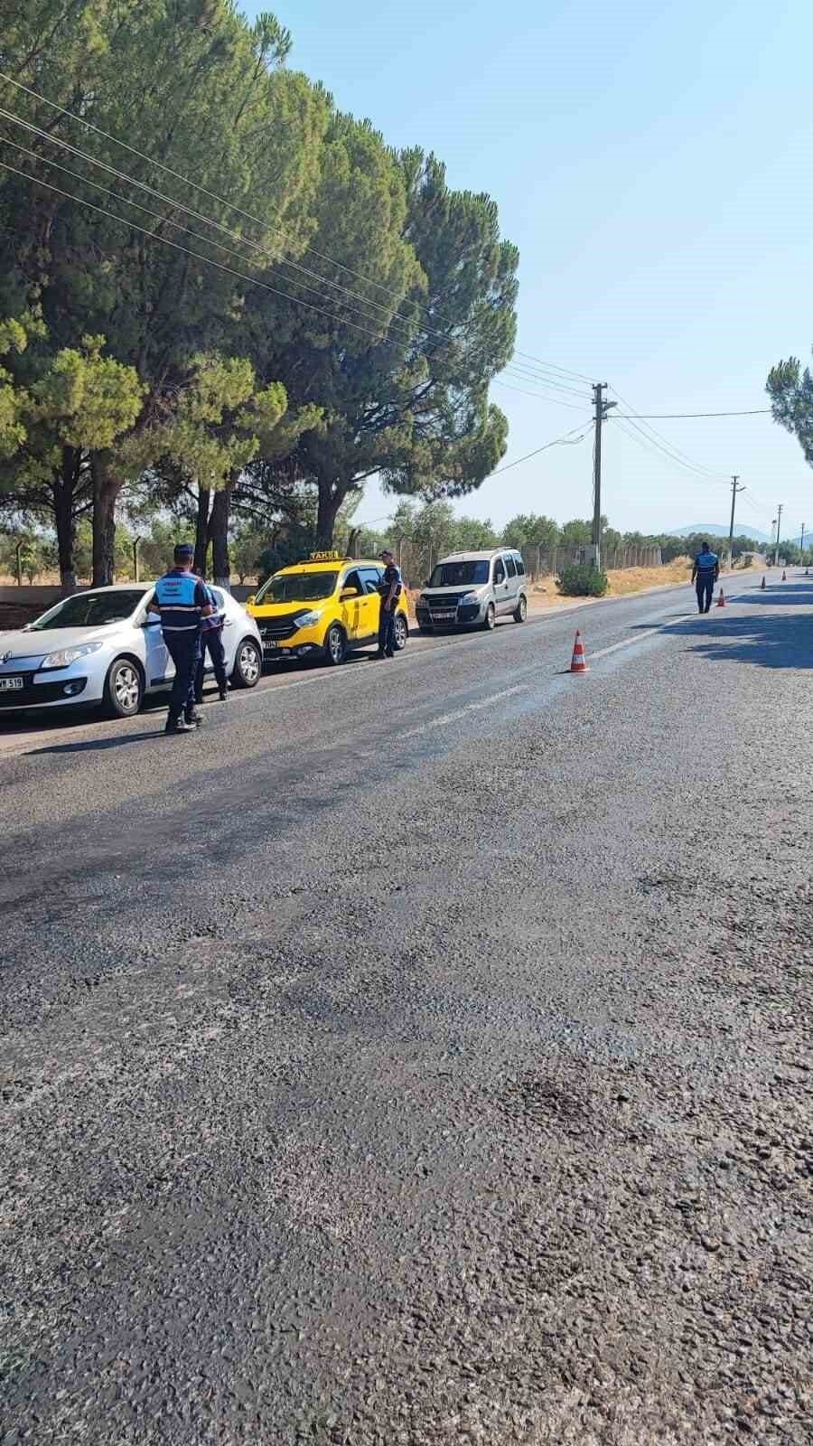 Festival yolunda yakalandılar