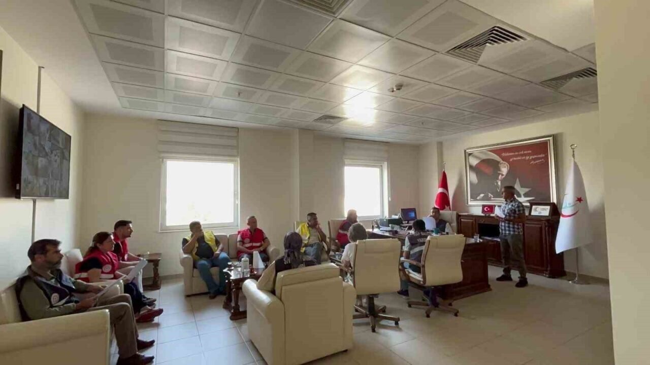 Gazipaşa Devlet Hastanesi’nde gerçeği aratmayan tatbikat