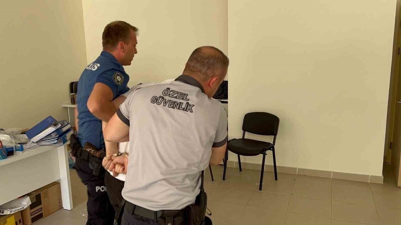 Gazipaşa Devlet Hastanesi’nde gerçeği aratmayan tatbikat