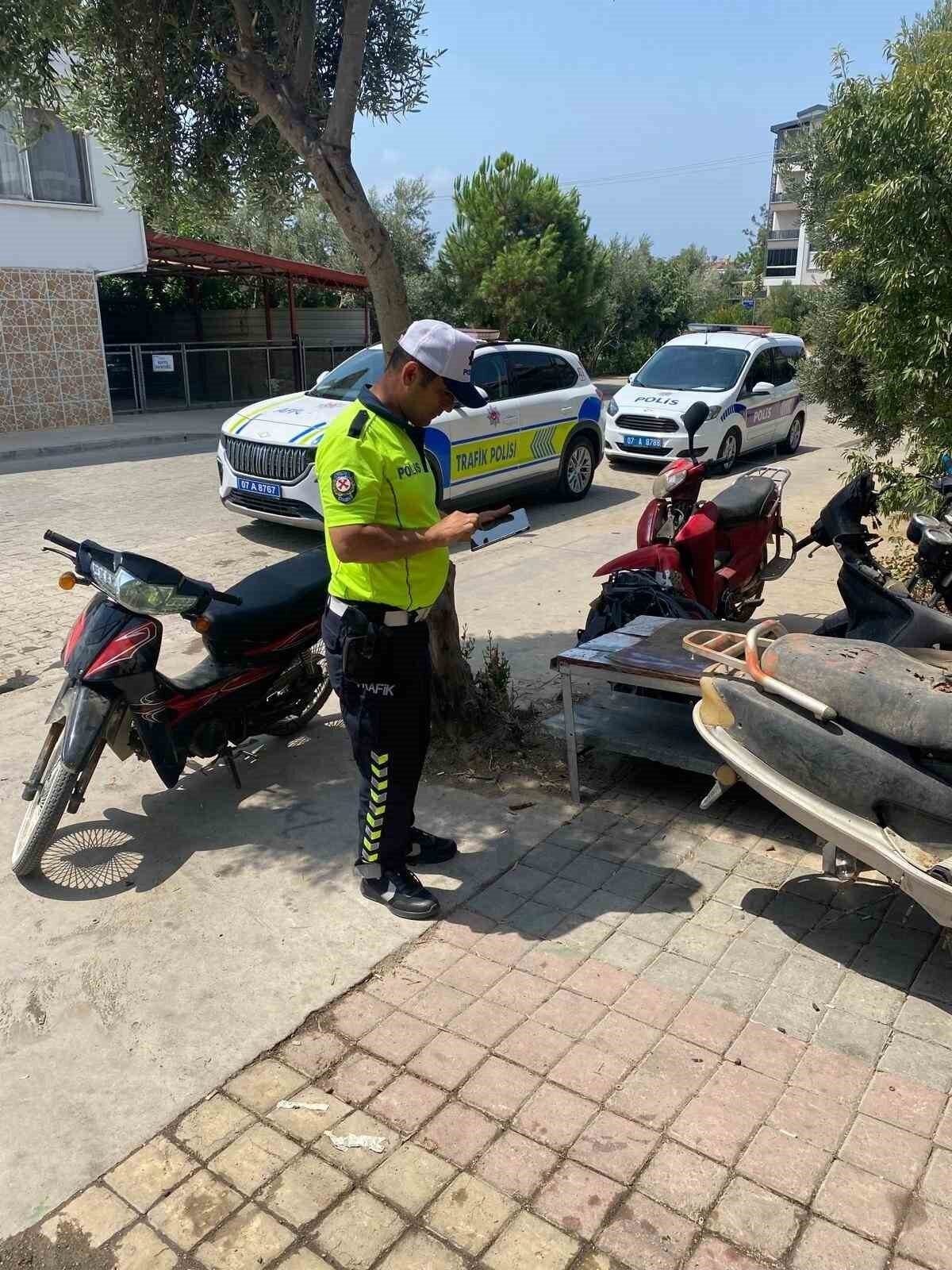Gazipaşa’da motosiklet tamir ve yedek parça satışı yapan iş yerleri denetlendi