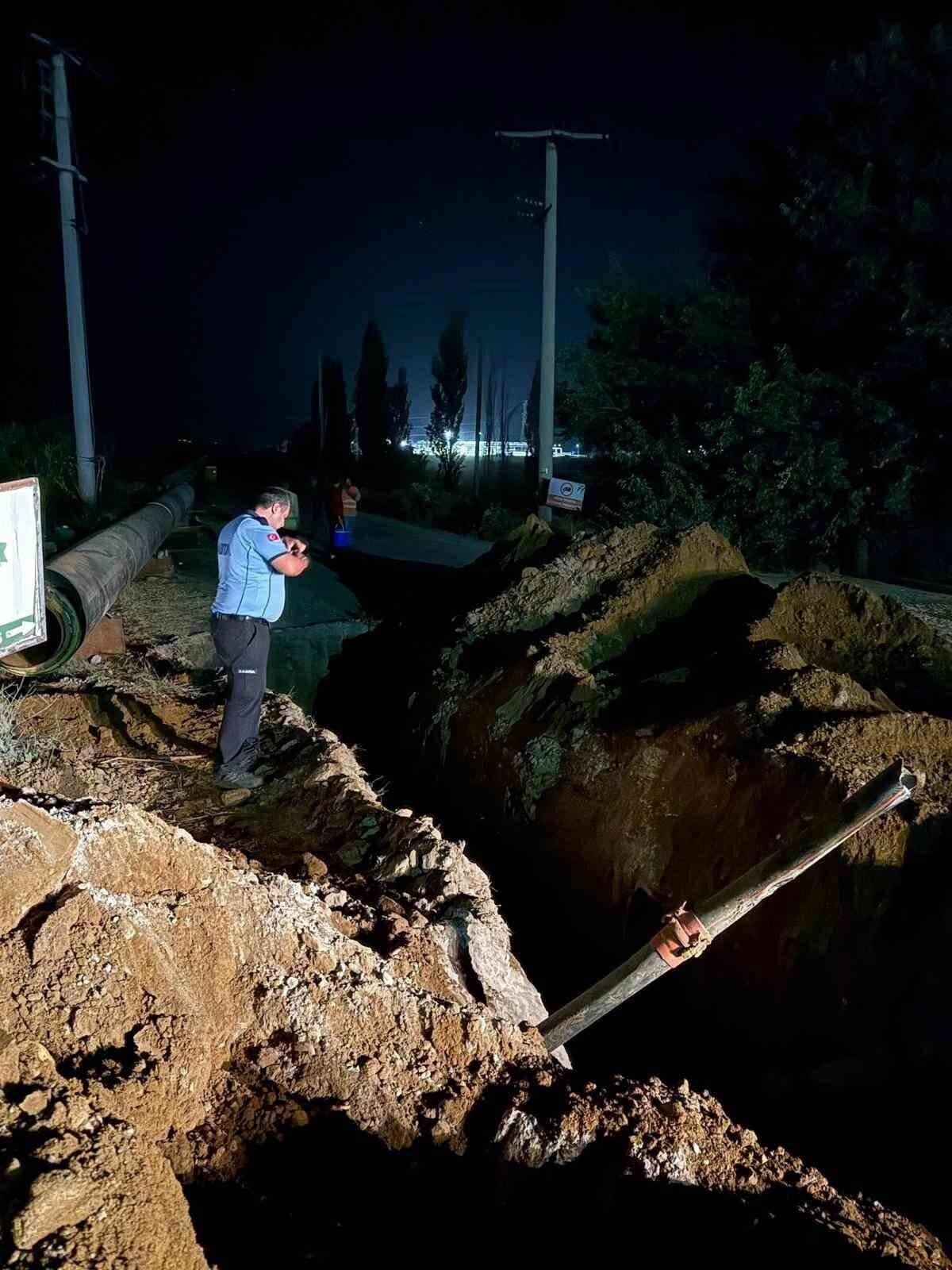 Germencik Belediyesi’nden izinsiz kazı operasyonu