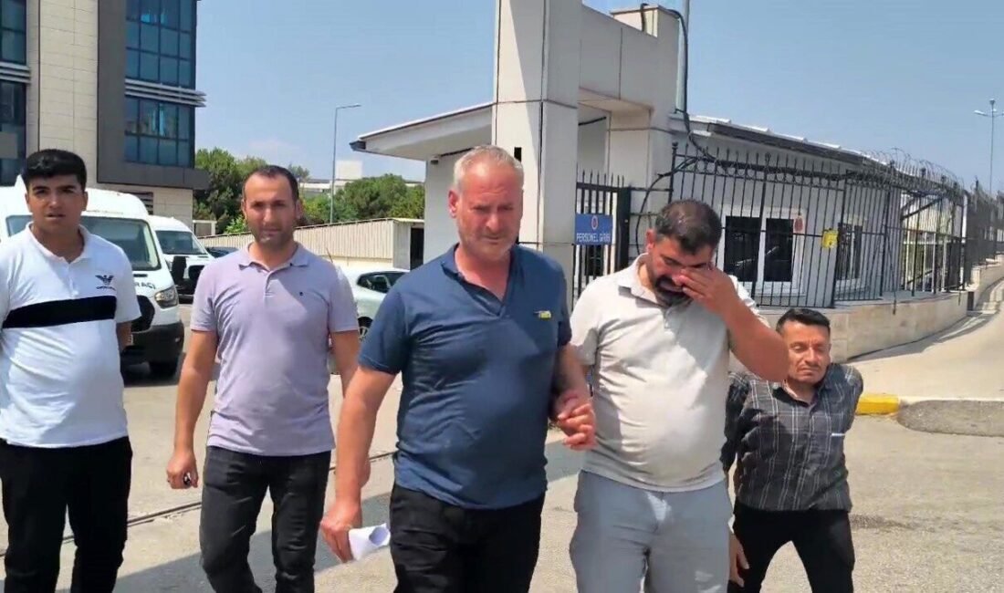 Antalya’da ailesi ile birlikte gittiği çiftlikteki havuza giren küçük çocuk
