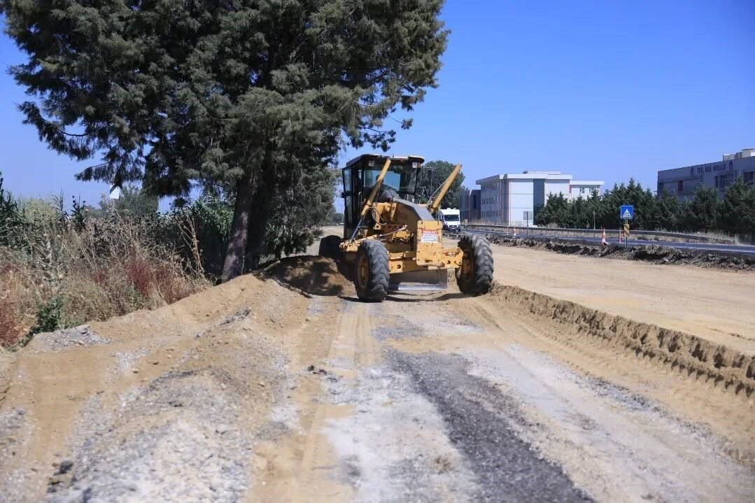 İncirliova’da karayolunda çalışmalar sürüyor