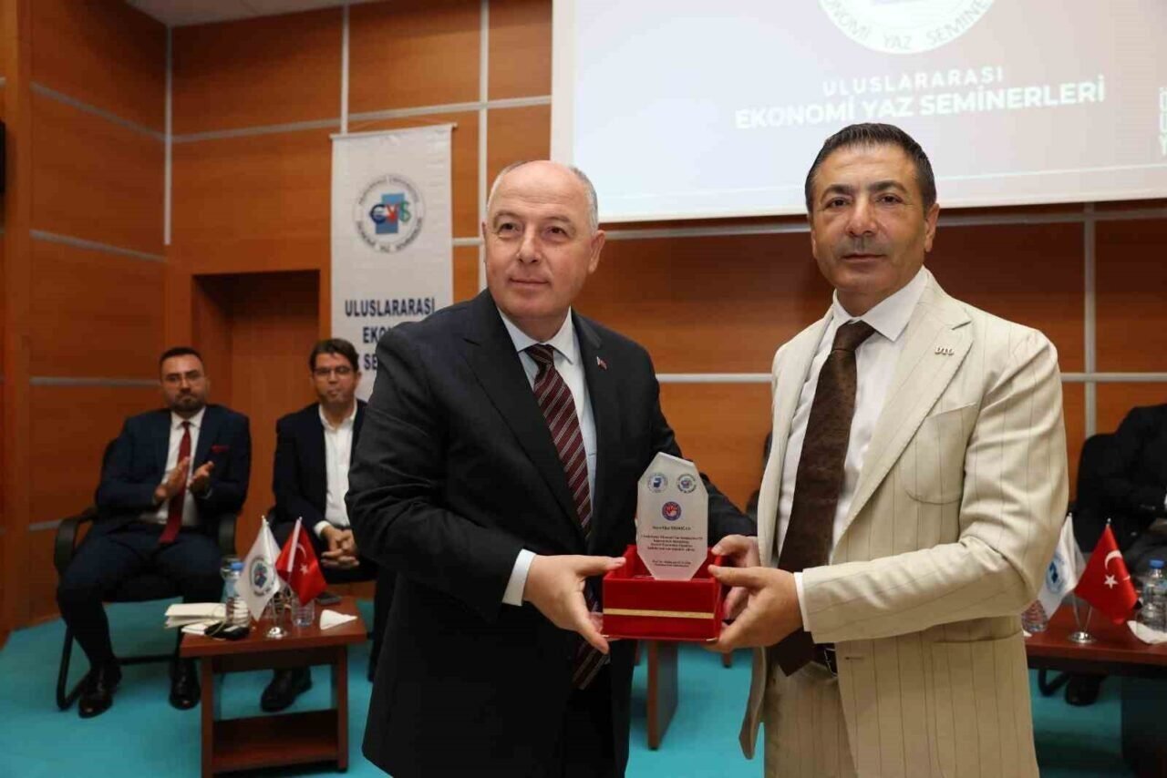 İş dünyasının patronları Denizli ekonomisini konuştu