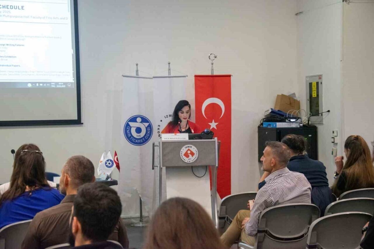 İzmir Ekonomi’de ’tasarım’ zirvesi