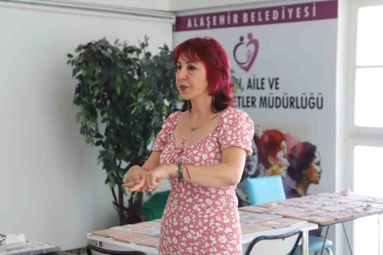 Kamu personeline işaret dili eğitimi