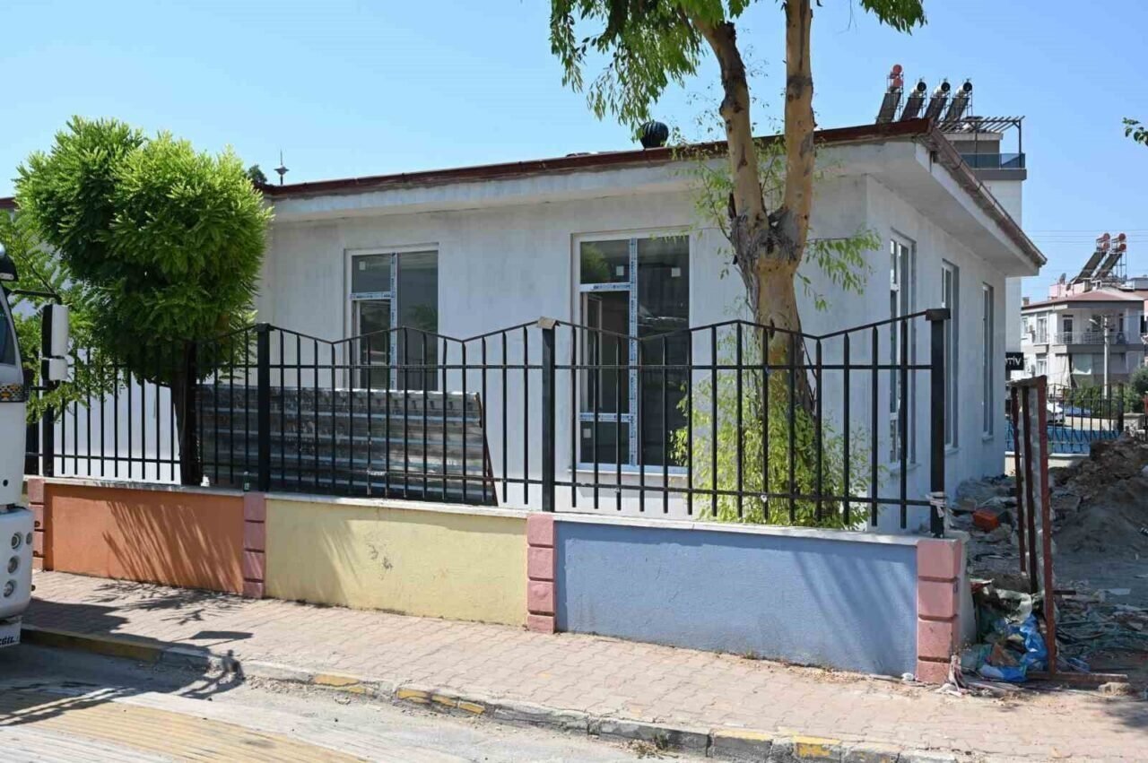 Kepez Belediyesi’nin Erenköy’deki yeni kreş binası hizmete hazır