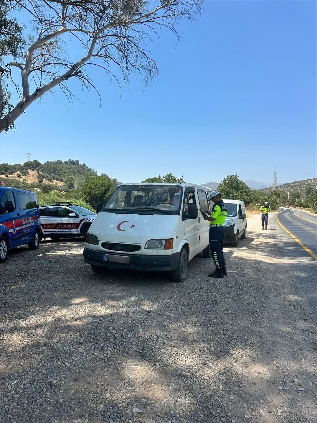 Köşk’te jandarmadan şok trafik uygulaması