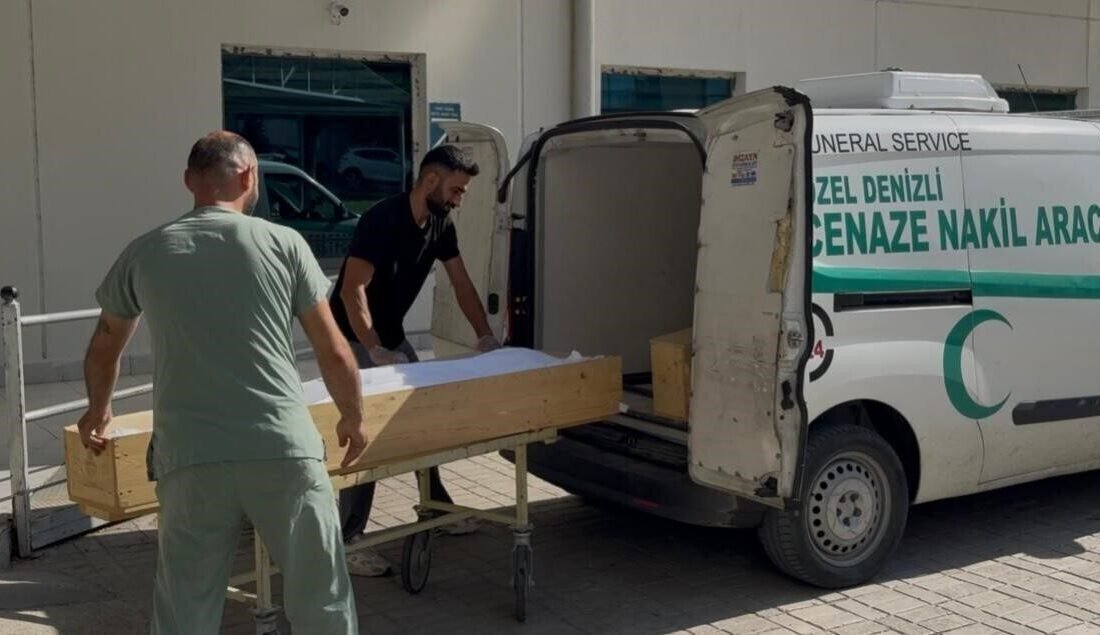 Denizli’de motosikletiyle seyir halindeyken kamyonetle çarpışan 21 yaşındaki üniversite öğrencisi,