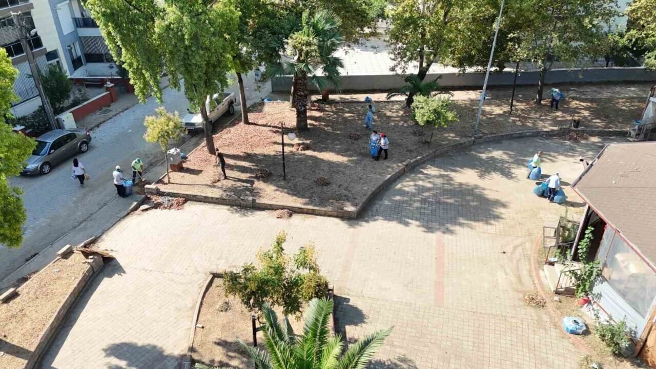 Nazilli Belediyesi’nden Sümer Mahallesi’nde bakım ve temizlik çalışması Nazilli Belediyesi’nden Sümer Mahallesi’nde bakım ve temizlik çalışması