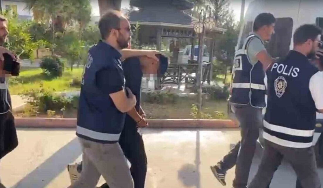Aydın’ın Didim ilçesinde kendilerini Milli İstihbarat Teşkilatı (MİT) görevlisi olarak