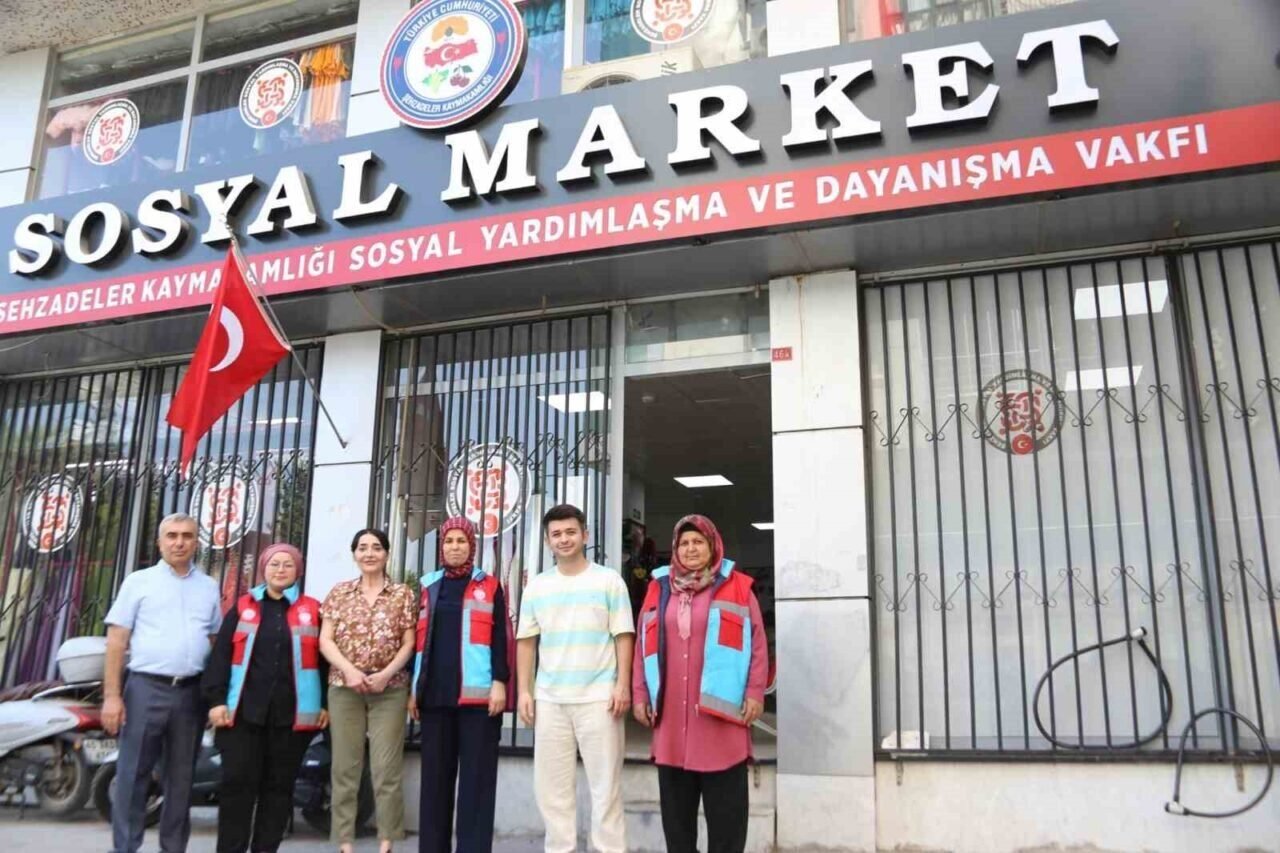 Şehzadeler’de 40 bin ürün ihtiyaç sahibine ulaştırıldı Şehzadeler’de 40 bin ürün ihtiyaç sahibine ulaştırıldı