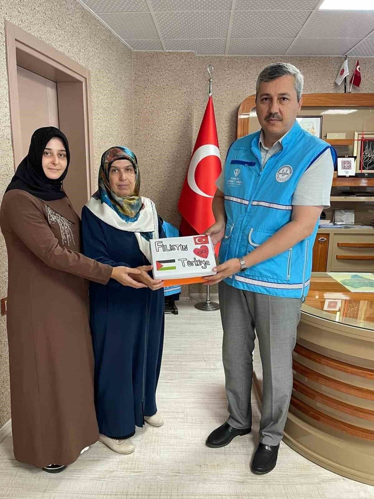 Somalı miniklerden Filistin’e anlamlı destek