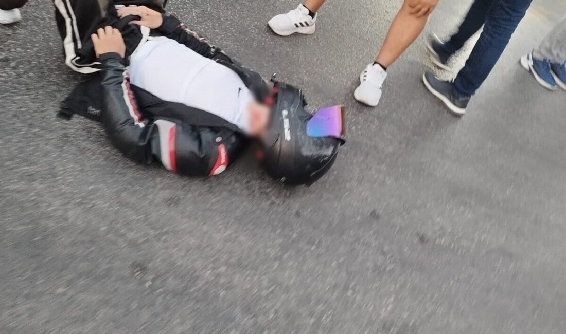Aydın’ın Efeler ilçesinde ters yönden dönüş yapmak isteyen ticari araç