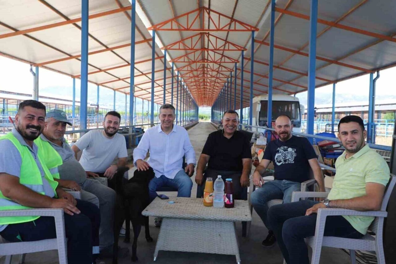 Turgutlu’daki yol yapım çalışmalarına inceleme