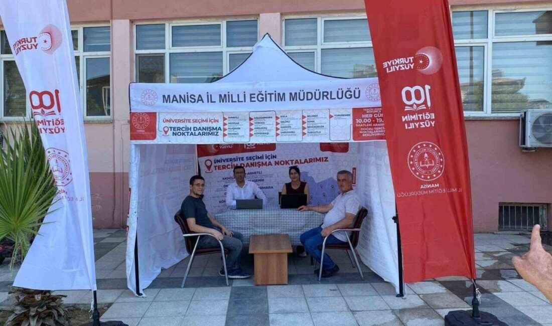 Manisa’nın Sarıgöl ilçesinde, üniversite sınavına giren yetişkinlerin tercih sürecinde profesyonel