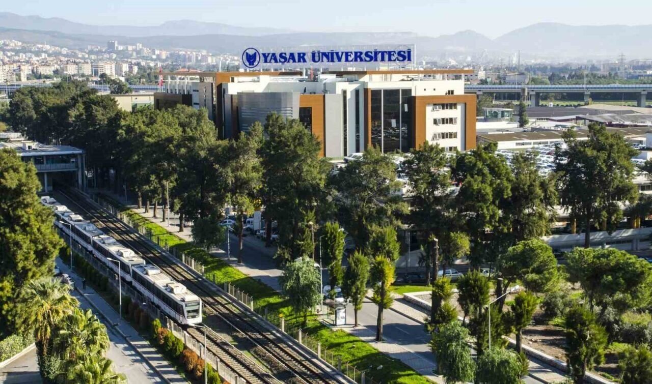 Yaşar Üniversitesi’nden yeni nesil eğitim modeli: "4YU: Senin İçin Üniversite"