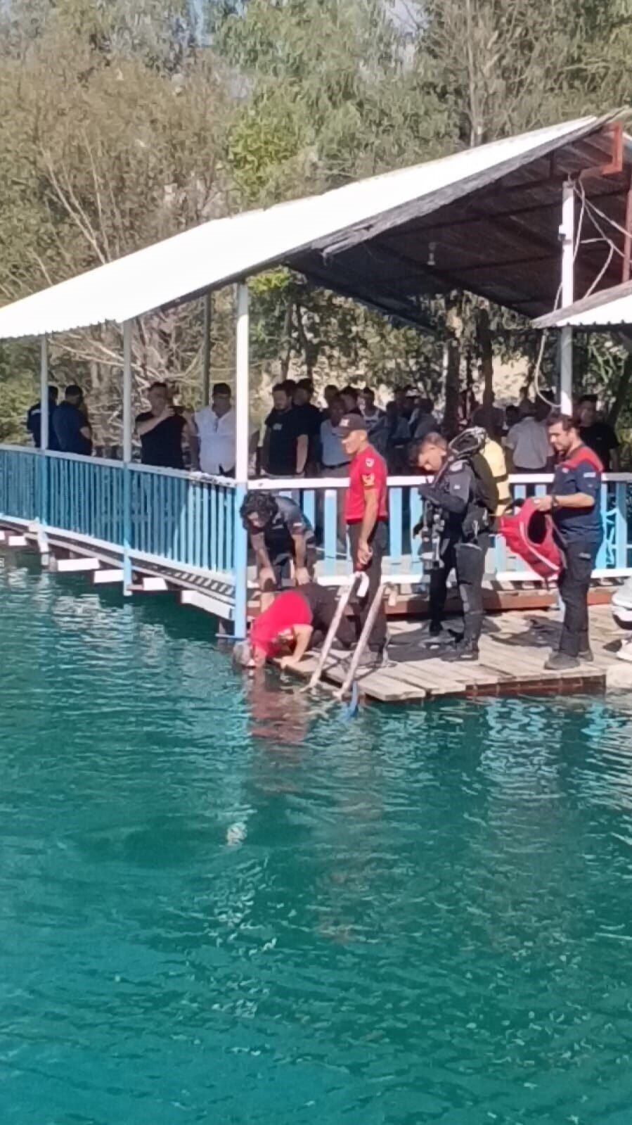 Yeğeninin düşen terliğini almak için baraj gölüne giren çocuktan acı haber