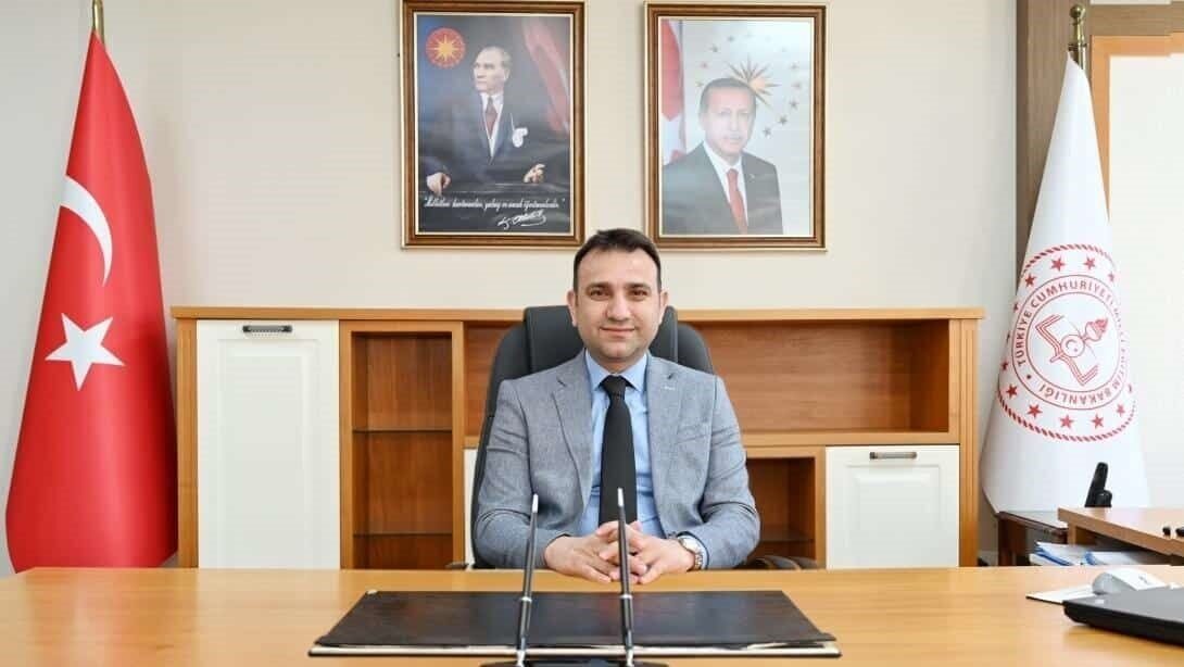 Yeni görevine başlayan Aydın İl Milli Eğitim Müdürlüğü’ne atanan Mehmet