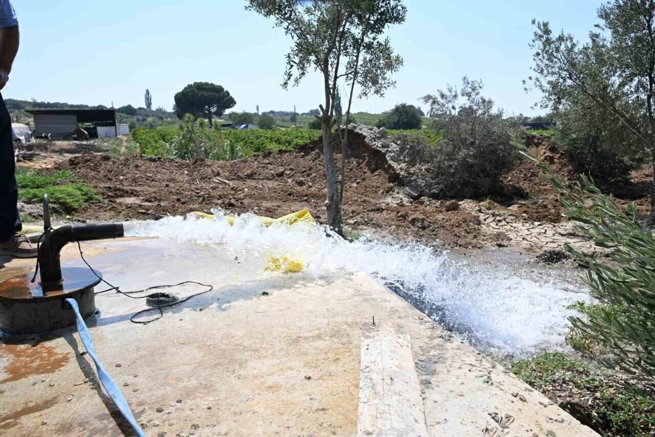 Yeni sondaj sayesinde mahallenin su sorunu çözüldü