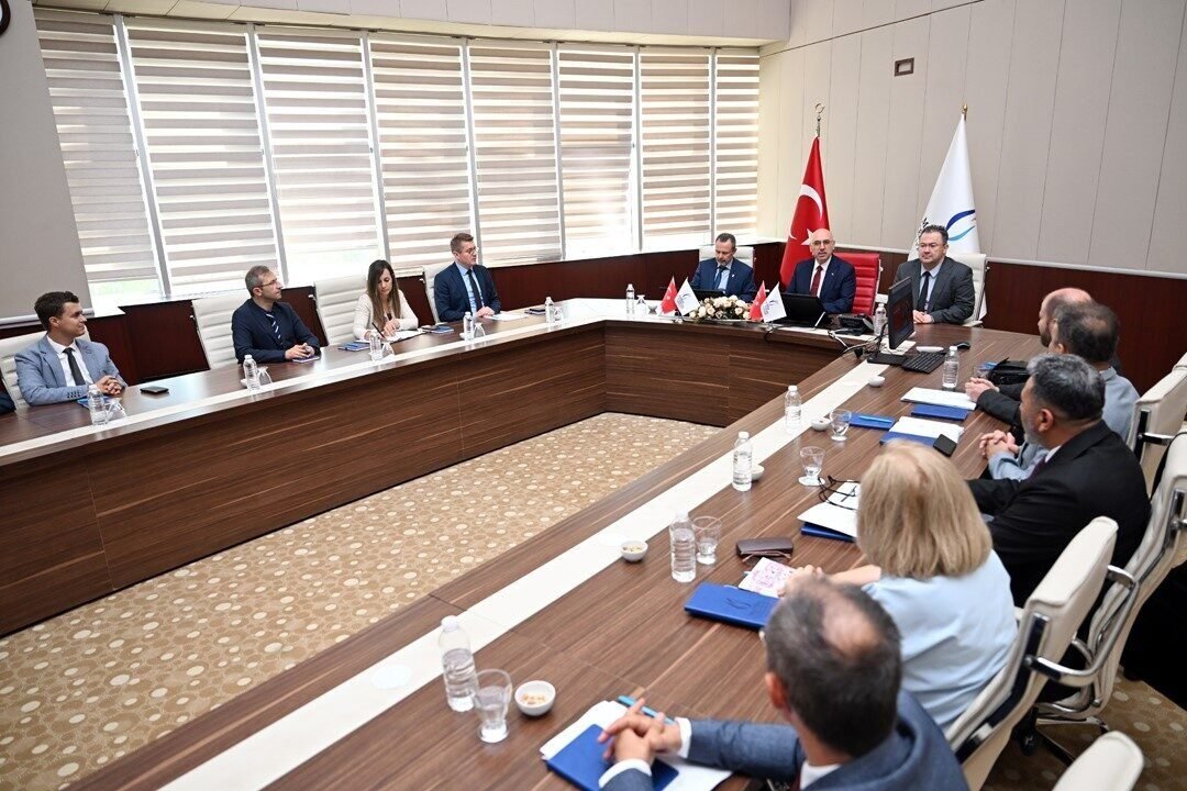YÖK ve TOBB’un iş birliğinde Manisa CBÜ öğrencilerine fırsat