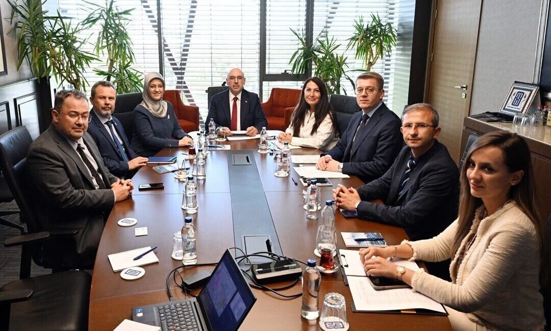 Yükseköğretim Kurulu (YÖK) ile Türkiye Odalar ve Borsalar Birliği (TOBB)