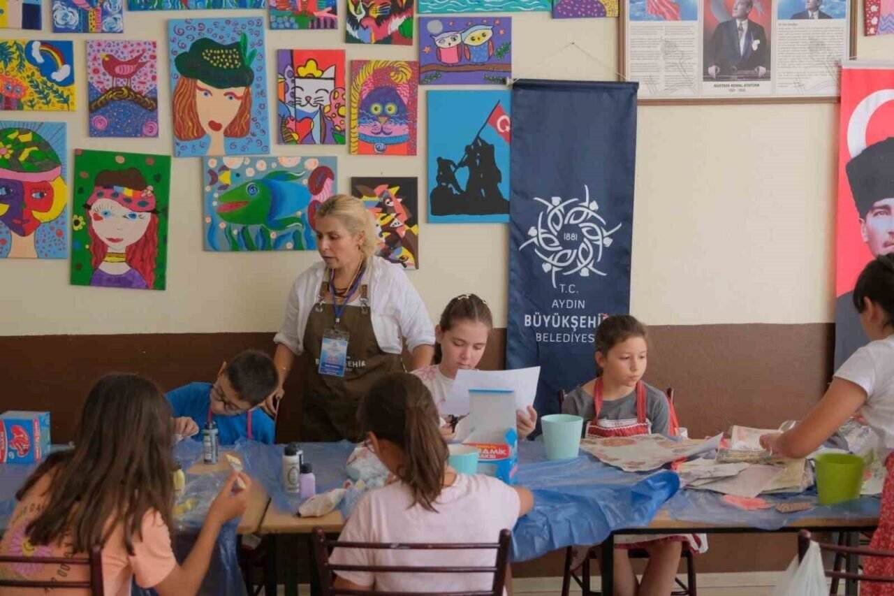 Aydınlı çocuklar sanatsal tasarımla tanışıyor