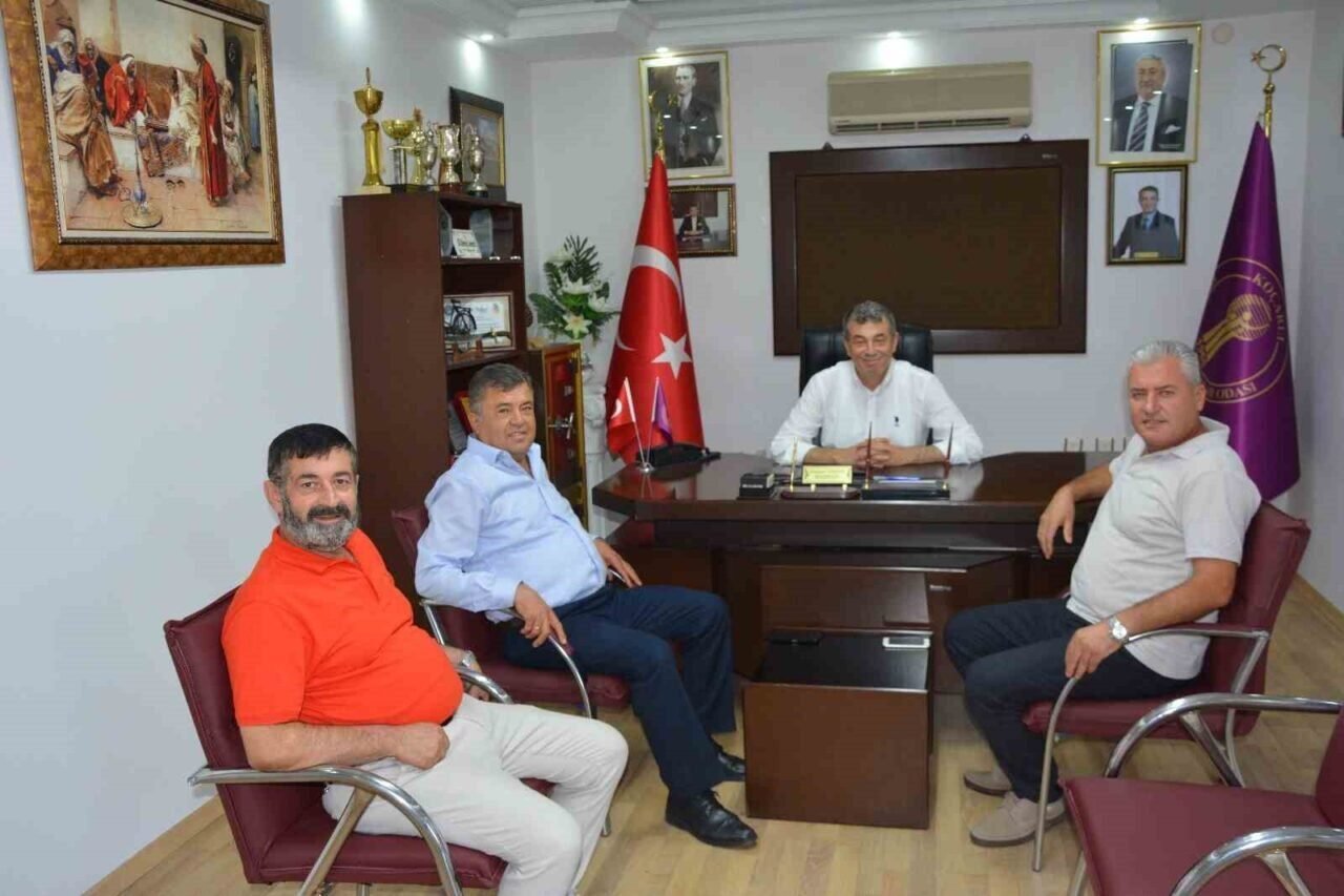 Başkan Künkcü’ye Koçarlı’dan tam destek: "Daima yanındayız"