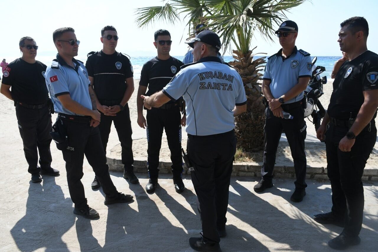 Kuşadası’nda zabıta ekiplerinden çadır ve karavan denetimi