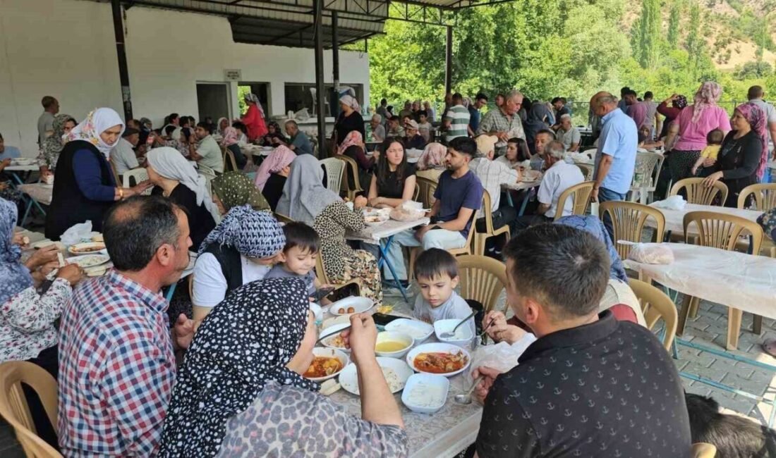 Aydın’ın Kuyucak ilçesine bağlı kırsal Taşoluk Mahallesi sakinleri geleneksel köy