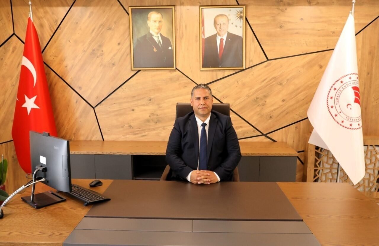 Manisa’da Tarım ve Orman Müdürlüğünde devir teslim töreni