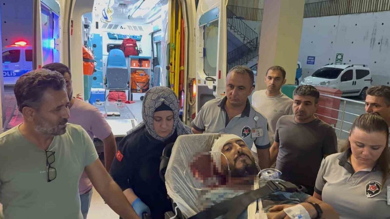 Orman yolu çalışmasında patlatılan dinamit işçiyi ağır yaraladı