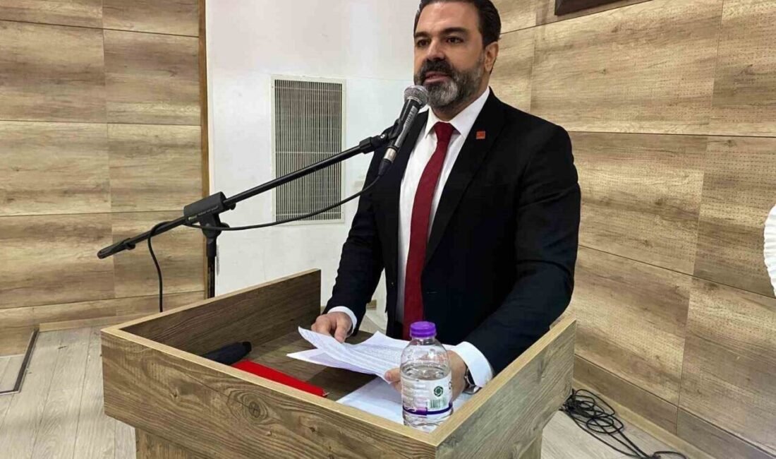 Alaşehir CHP’de yeni başkan Raşit Köşlü Manisa’nın Alaşehir ilçesinde Cumhuriyet Halk Partisi (CHP) 39. Olağan İlçe