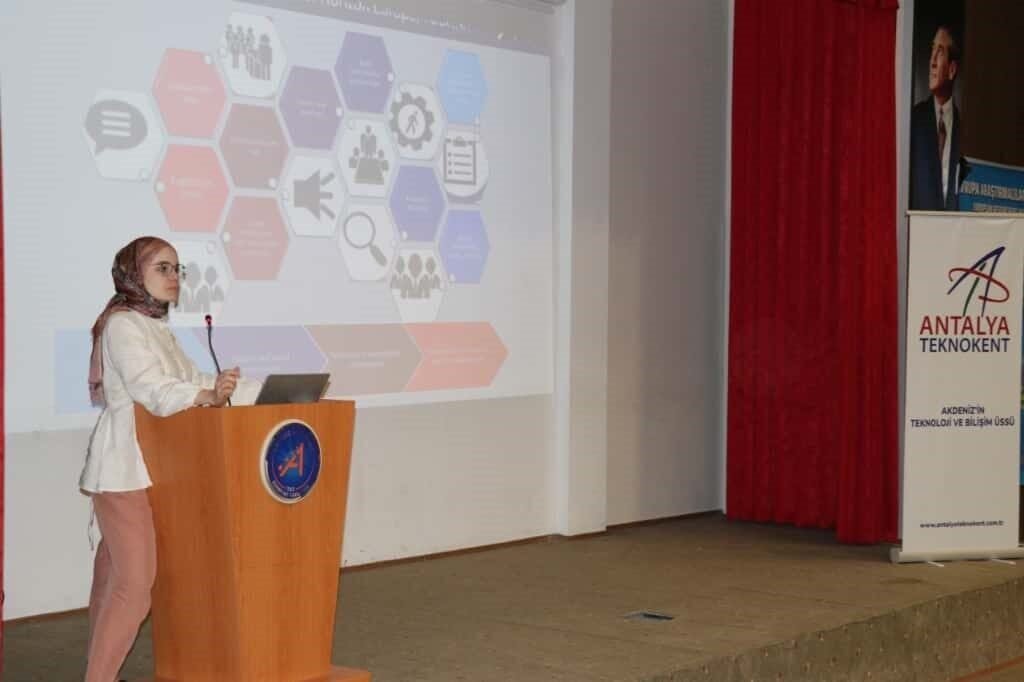 Antalya Teknokent uluslararası burs ve araştırmalarla ilgili bilgilendirdi