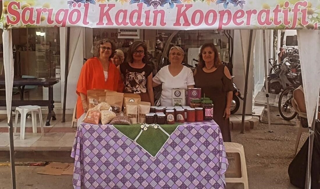 Manisa’nın Sarıgöl ilçesinde faaliyet gösteren Sarıgöl Kadın Kooperatifi (SARKOOP), tamamen