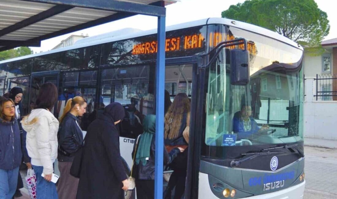 Ege Üniversitesi, yeni eğitim-öğretim yılına girerken öğrencilerinin kampüs içerisinde güvenli,