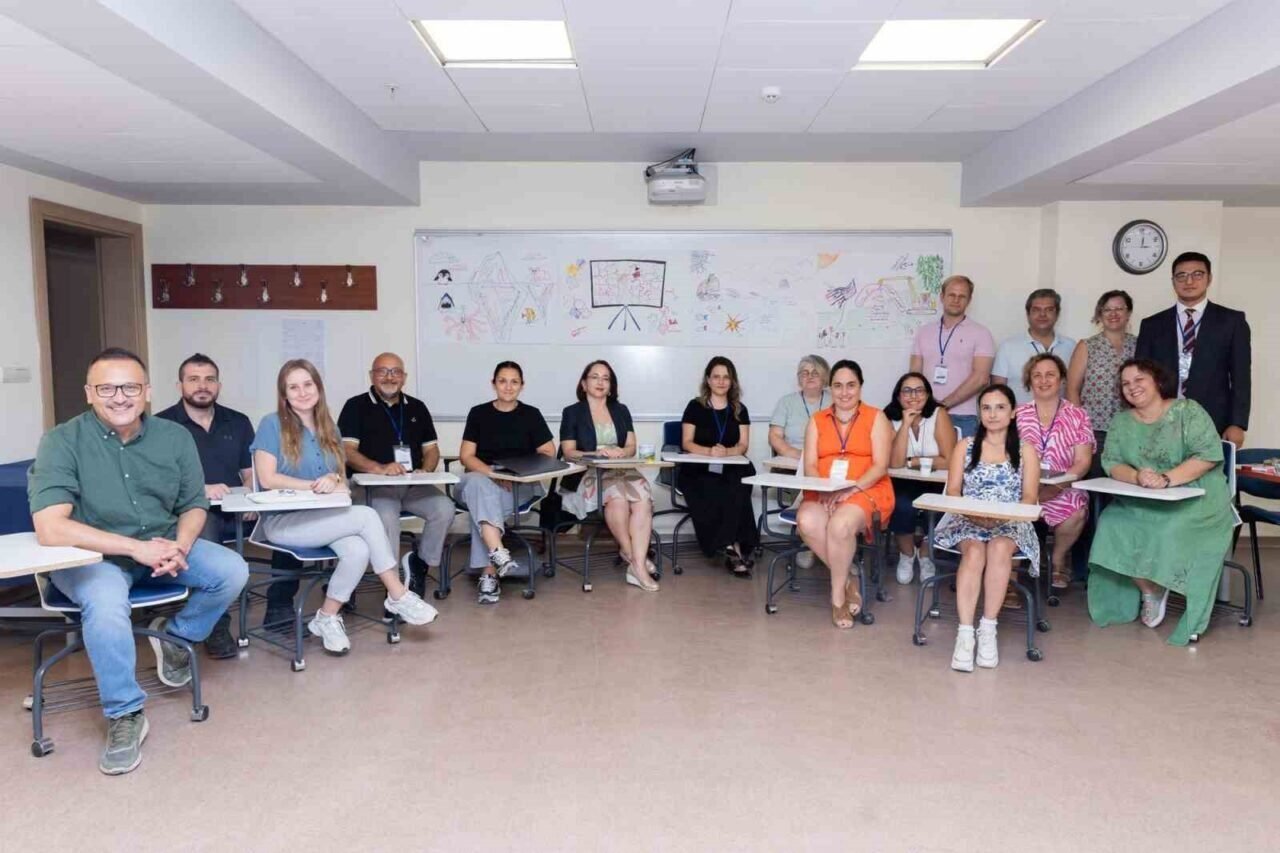 İngilizce eğitimde yenilikçi güç birliği